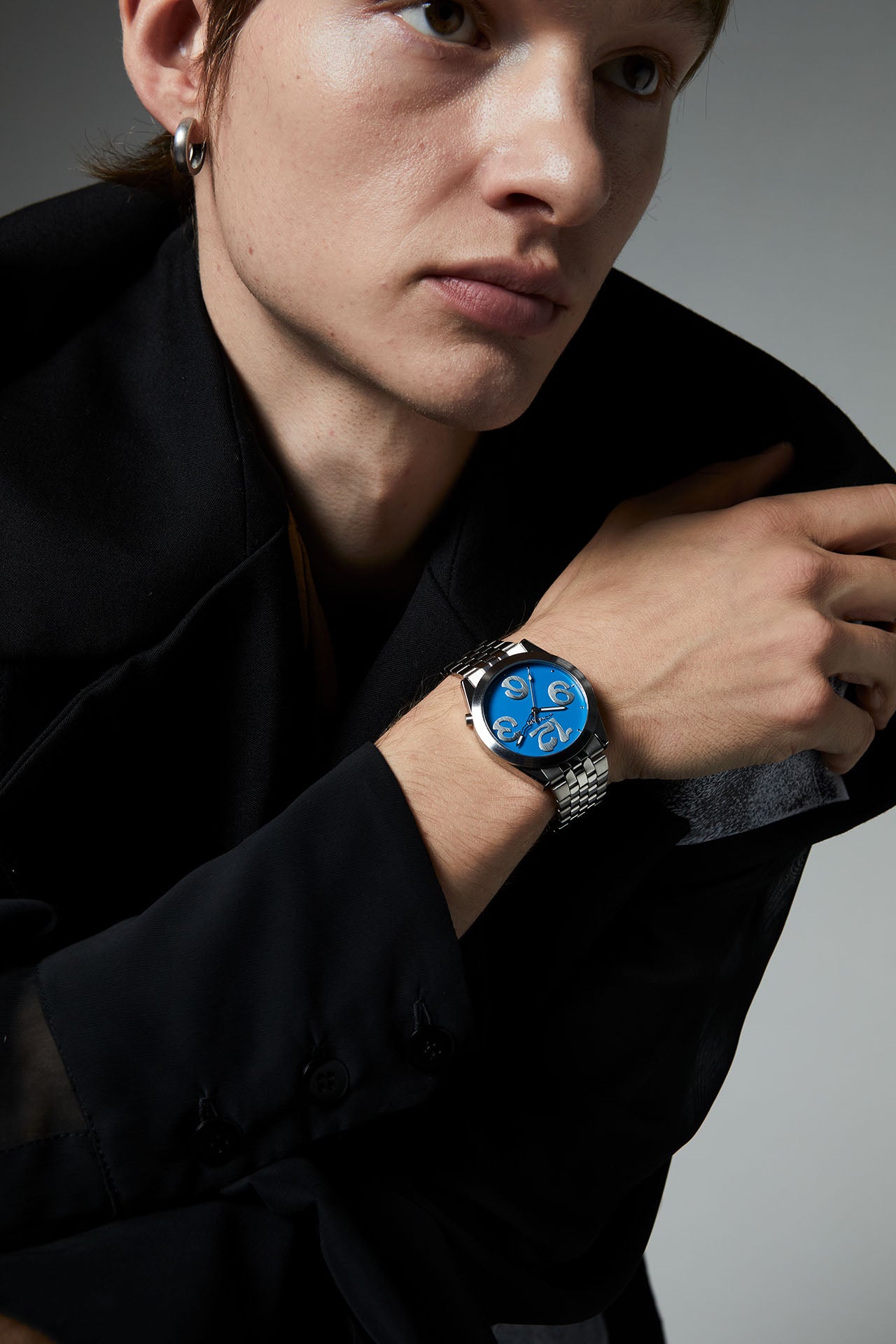 The Ray Liquid Estate Silver Yale   - 3